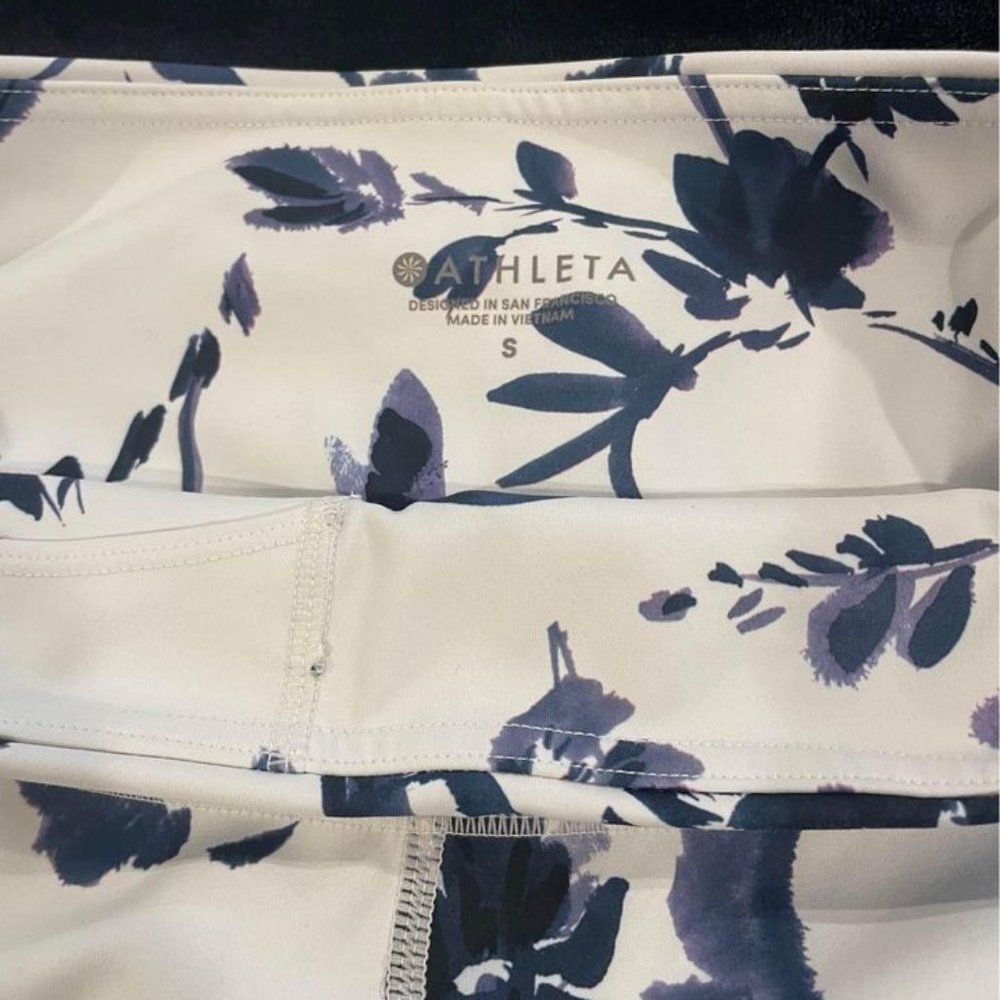 Athleta Leggings size small